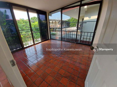 10120, Bangkok, Thailand 10120, Bangkok, Thailand