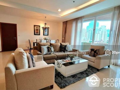 Piyathip Place, Bangkok, Thailand Piyathip Place, Bangkok, Thailand