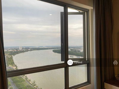 Diamond Island, Vietnam Diamond Island, Vietnam