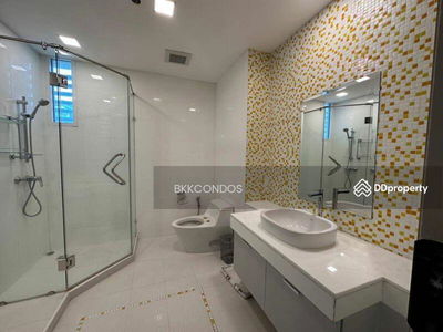 Ideal 24, Bangkok, Thailand Ideal 24, Bangkok, Thailand