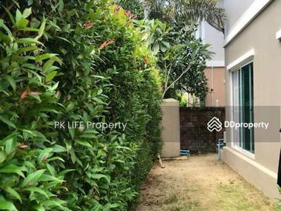 Gehäuse In Kathu, Thailand Gehäuse In Kathu, Thailand