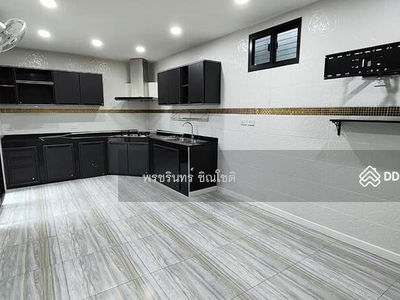 Lumpini Town Residence Bangna-Srinakarin, Bangkok, Thailand Lumpini Town Residence Bangna-Srinakarin, Bangkok, Thailand