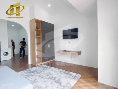 Phan Dang Luu Street, Vietnam  Phan Dang Luu Street, Vietnam