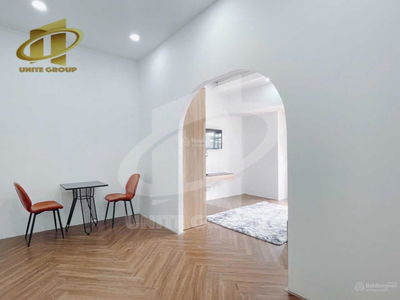 Phan Dang Luu Street, Vietnam  Phan Dang Luu Street, Vietnam