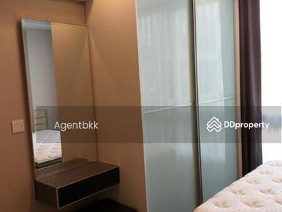 The Metropolis Samrong Interchange, Samut Prakan, Thailand The Metropolis Samrong Interchange, Samut Prakan, Thailand