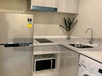 Life One Wireless, Bangkok, Thailand Life One Wireless, Bangkok, Thailand