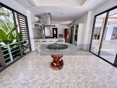 Alojamiento en Ban Ratsada, Thailand Alojamiento en Ban Ratsada, Thailand