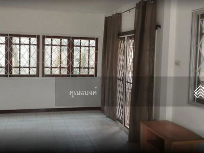 Жилье в Phasi Charoen, Thailand Жилье в Phasi Charoen, Thailand