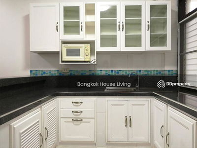 Aree Mansion, Bangkok, Thailand Aree Mansion, Bangkok, Thailand