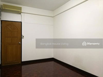 Aree Mansion, Bangkok, Thailand Aree Mansion, Bangkok, Thailand