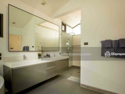 10110, Bangkok, Thailand 10110, Bangkok, Thailand