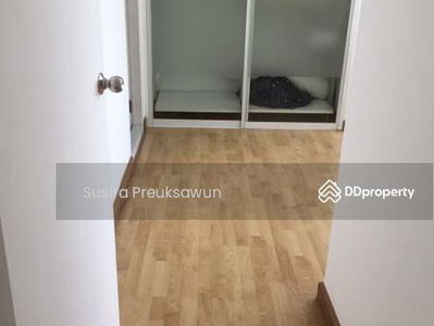 The Parkland Taksin-Thapra, Bangkok, Thailand The Parkland Taksin-Thapra, Bangkok, Thailand