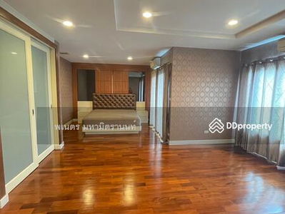 Grand Bangkok Boulevard Rama 9-Srinagarindra, Bangkok, Thailand Grand Bangkok Boulevard Rama 9-Srinagarindra, Bangkok, Thailand