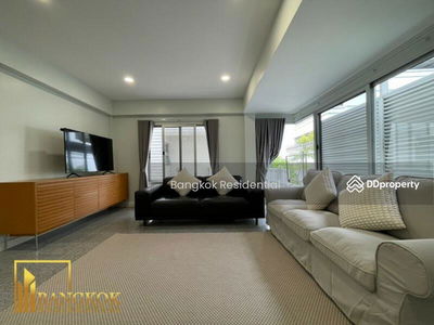 House in Compound, Bangkok, Thailand House in Compound, Bangkok, Thailand