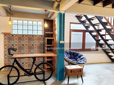 10330, Bangkok, Thailand 10330, Bangkok, Thailand