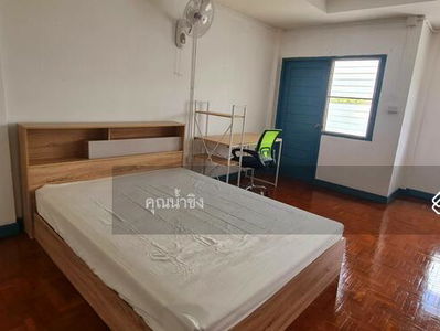 A8MG0260, Chiang Mai, Thailand A8MG0260, Chiang Mai, Thailand