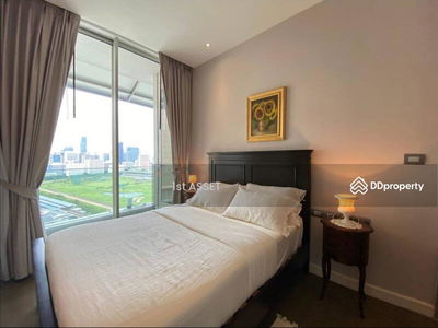 Magnolias Ratchadamri Boulevard, Bangkok, Thailand Magnolias Ratchadamri Boulevard, Bangkok, Thailand