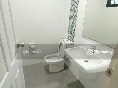 Townhome for rent Palm Hill Tiger Zoo, Sriracha, Chon Buri, Thailand Townhome for rent Palm Hill Tiger Zoo, Sriracha, Chon Buri, Thailand