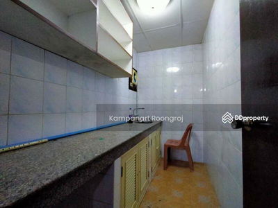 Silom Condominium, Bangkok, Thailand Silom Condominium, Bangkok, Thailand