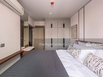 Life Asoke-Rama 9, Bangkok, Thailand Life Asoke-Rama 9, Bangkok, Thailand