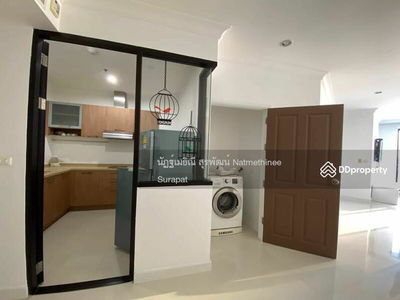 Supalai Casa Riva, Bangkok, Thailand Supalai Casa Riva, Bangkok, Thailand