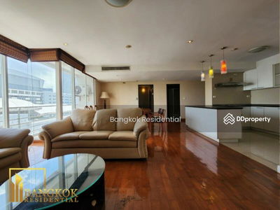 The Peak Sukhumvit 15, Bangkok, Thailand The Peak Sukhumvit 15, Bangkok, Thailand