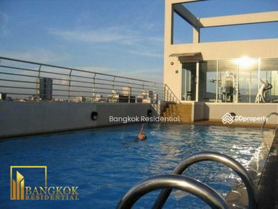 The Peak Sukhumvit 15, Bangkok, Thailand The Peak Sukhumvit 15, Bangkok, Thailand