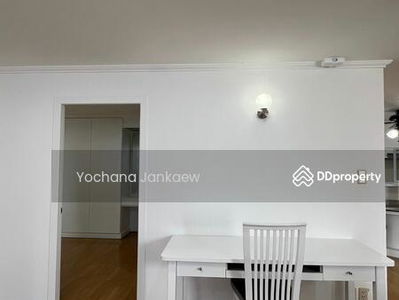 Acadamia Grand Tower, Bangkok, Thailand Acadamia Grand Tower, Bangkok, Thailand