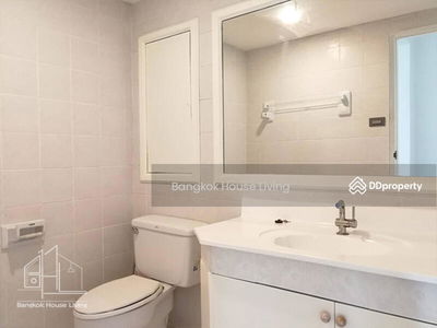 Arcadia Tower, Bangkok, Thailand Arcadia Tower, Bangkok, Thailand