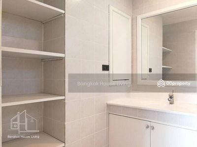 Arcadia Tower, Bangkok, Thailand Arcadia Tower, Bangkok, Thailand