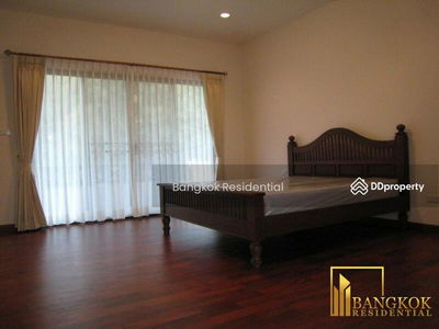 4 Bedroom House in Soi Soonvijai, Bangkok, Thailand 4 Bedroom House in Soi Soonvijai, Bangkok, Thailand