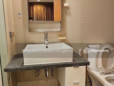 Villa Sathorn, Bangkok, Thailand Villa Sathorn, Bangkok, Thailand