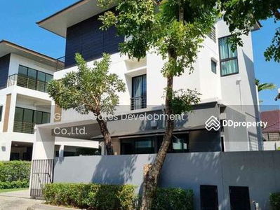 Baan Lumpini Suanluang Rama 9 Phase 2, Bangkok, Thailand Baan Lumpini Suanluang Rama 9 Phase 2, Bangkok, Thailand