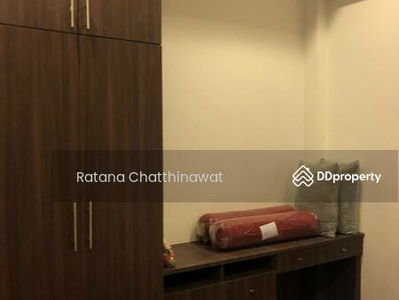 Gehäuse In Bangkok, Thailand Gehäuse In Bangkok, Thailand