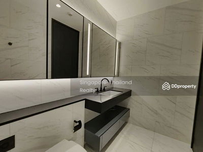 Tait Sathorn 12, Bangkok, Thailand Tait Sathorn 12, Bangkok, Thailand