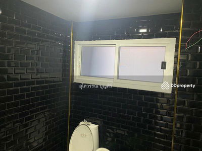 2-story detached house, Soi Lat Phrao 101, Bangkok, Thailand 2-story detached house, Soi Lat Phrao 101, Bangkok, Thailand