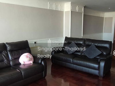 Le Chateau Mansion, Bangkok, Thailand Le Chateau Mansion, Bangkok, Thailand