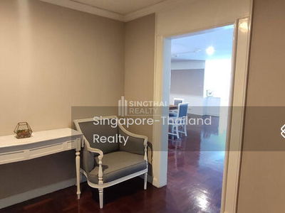 Le Chateau Mansion, Bangkok, Thailand Le Chateau Mansion, Bangkok, Thailand