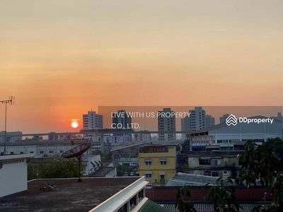 Plum Condo Ram 60 Interchange, Bangkok, Thailand Plum Condo Ram 60 Interchange, Bangkok, Thailand