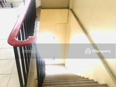 Phruek Sachat Village, Bangkok, Thailand Phruek Sachat Village, Bangkok, Thailand