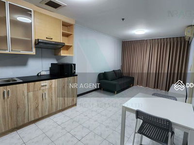 Commonwealth Pinklao, Bangkok, Thailand Commonwealth Pinklao, Bangkok, Thailand