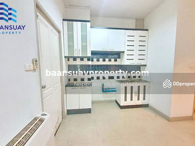 3-story townhome for rent, Rama 3 Road, near Industrial Ring Bridge, Bangkok, Thailand 3-story townhome for rent, Rama 3 Road, near Industrial Ring Bridge, Bangkok, Thailand
