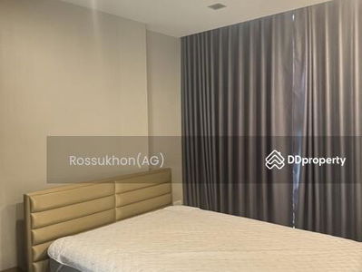 The Metropolis Samrong Interchange, Samut Prakan, Thailand The Metropolis Samrong Interchange, Samut Prakan, Thailand