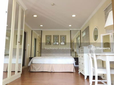 Lumpini Suite Sukhumvit 41, Bangkok, Thailand Lumpini Suite Sukhumvit 41, Bangkok, Thailand