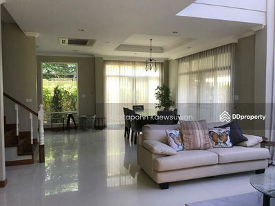 10110, Bangkok, Thailand 10110, Bangkok, Thailand