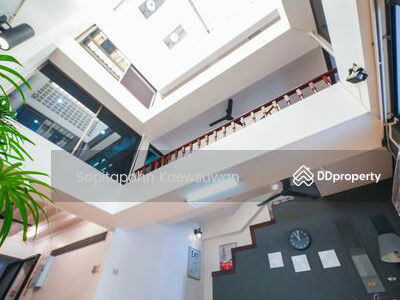 10400, Bangkok, Thailand 10400, Bangkok, Thailand