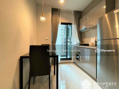 Life Asoke-Rama 9, Bangkok, Thailand Life Asoke-Rama 9, Bangkok, Thailand