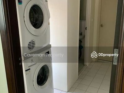 Nusasiri Grand, Bangkok, Thailand Nusasiri Grand, Bangkok, Thailand