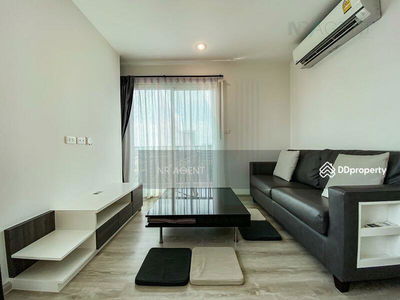 Chewathai Phetkasem 27, Bangkok, Thailand Chewathai Phetkasem 27, Bangkok, Thailand