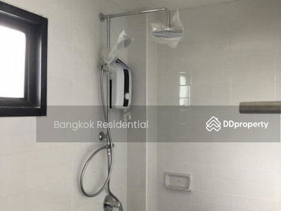 5 Bed House in Sukhumvit 36, Thonglor, Bangkok, Thailand 5 Bed House in Sukhumvit 36, Thonglor, Bangkok, Thailand